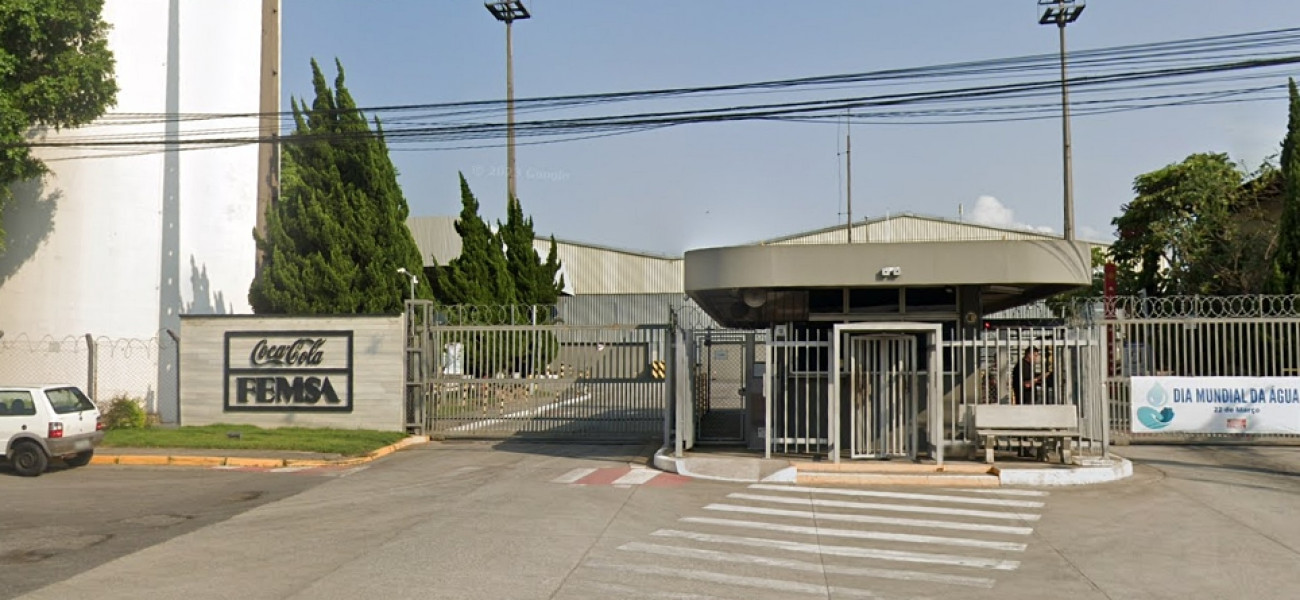 Saiba mais do investimento da Coca-Cola FEMSA. A expansão trará duas novas linhas de produção e mais empregos para a região.