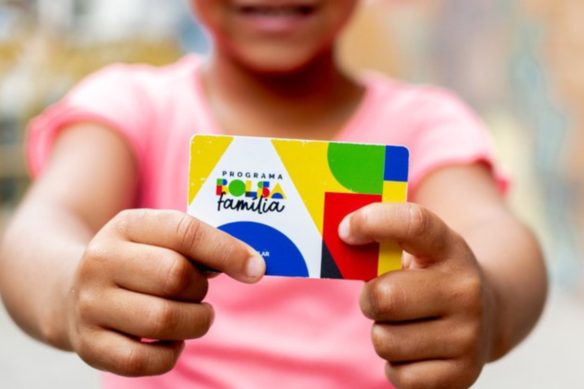 Pagamento do Bolsa Família de janeiro de 2026 começa em 19/1 e segue por NIS até 30/1. Saiba valores, adicionais e regras. (Imagem: Lyon Santos/ MDS)